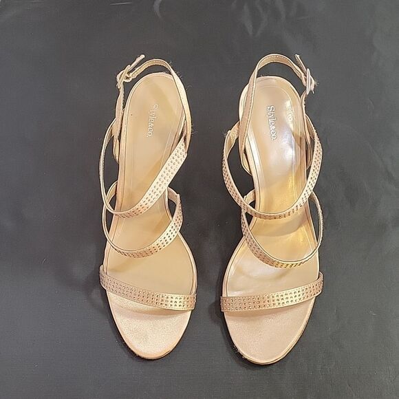 STYLE & CO MULTI-STRAP ADJUSTABLE BUCKLE ANKLE RHINESTONES EMBELLISHMENTS SANDAL - Picture 2 of 11